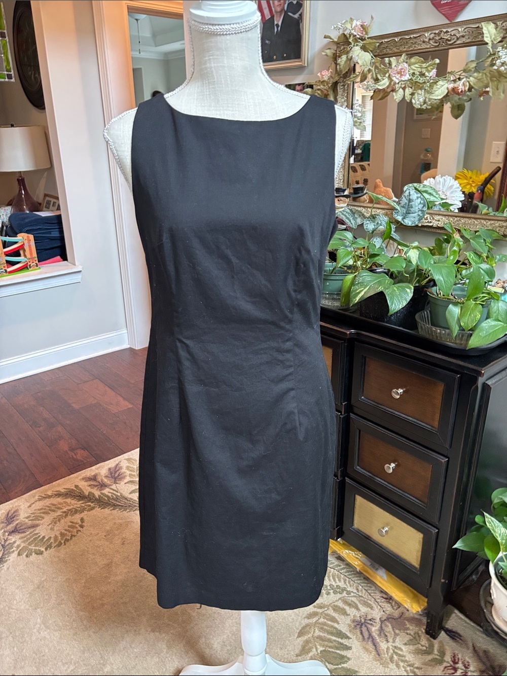 Moda International Classic Sleeveless Black Sheath Dress - Women's size 8